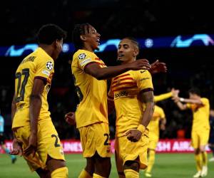 El PSG y Barcelona ya juegan en París por los cuartos de final de la Champions.