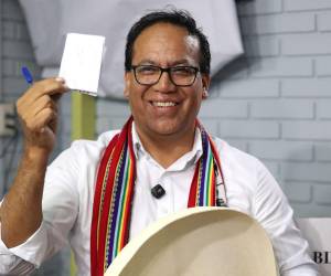 Roberto Sánchez llama a defender el voto tras resultados preliminares en Perú