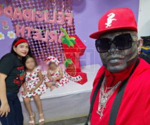 José Luis Álvarez era padre de una joven que le dio dos nietas. Según se conoció a través de redes sociales, ambos mantenían una cercana y amorosa relación de padre e hija.