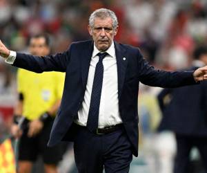 Fernando Santos mantiene la calma pese al gran triunfo portugués frente a Uruguay.