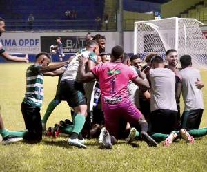 El Juticalpa FC superó sin ningún problema al Parrillas One en semfinales.