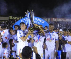 Olimpia inicia la defensa de su copa número 35 el domingo en Comayagua frente a la Real Sociedad.