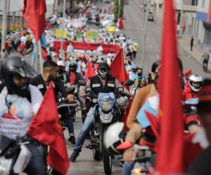 El dirigente de los colectivos de Libre, Melvin Ceballos, informó que los simpatizantes del partido de gobierno estarán en Casa Presidencial, UPNFM, bajos del Congreso Nacional y Bulevar Suyapa.