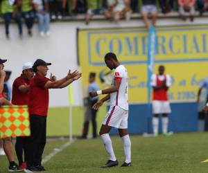 Pedro Troglio, DT de Olimpia.
