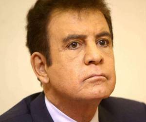 Nasralla no confirmó ni desvirtuó que busque unirse al Partido Liberal.