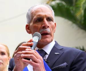 Durante una reunión entre Nasry Asfura y el director de Asuntos Hispanos del Movimiento de Lucha contra el Antisemitismo (CAM), se planteó que el país adopte el estándar de la Alianza Internacional para el Recuerdo del Holocausto para combatir el discurso de odio.