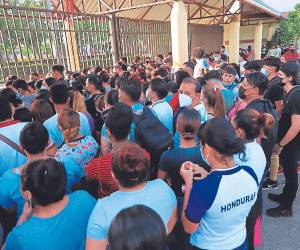 El año pasado, varias maquiladoras cerraron operaciones en Honduras, lo que disparó a más de 80,000 los empleos perdidos.