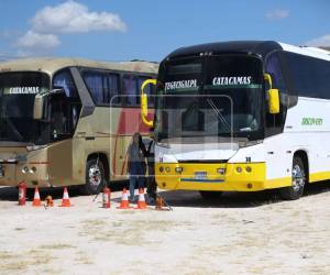 El Instituto Hondureño del Transporte Terrestre (IHTT) inició esta semana las revisiones físico‑técnicas y mecánicas a las unidades de transporte público que operarán durante esta Semana Santa. ¿Hasta cuándo se estará realizando la revisón? Aquí los detalles: