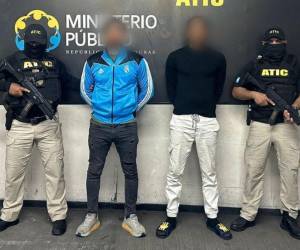 Las estafas en Honduras están a la orden del día. Esta vez, el Ministerio Público presentó el caso de dos hombres que lograron robar más de dos millones de lempiras de una cuenta bancaria, suplantando la identidad de una mujer.