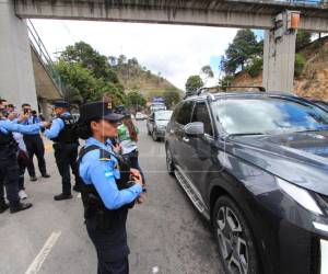 Semana Santa, como cada año, es uno de los períodos de mayor flujo vehicular, lo que obliga a reforzar las medidas de control y seguridad vial. Aquí las imágenes: