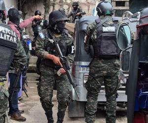 Las Fuerzas Armadas y Policía Militar reportan operativos contra grupos criminales y capturas de sospechosos en distintos sectores de Honduras.