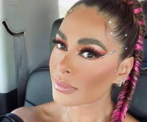 Galilea Montijo terminó su matrimonio con el político mexicano, empresario y deportista; Fernando Reina, con quien pasó 12 años casada. Este no fue su único amor, ya que antes de él, tuvo varias parejas amorosas con las que en su momento se creyó que podría llegar al altar.