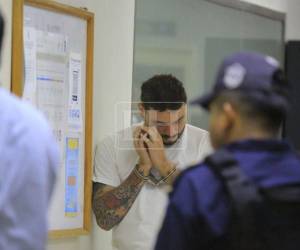 Dennis Galván, uno de los imputados por el crimen de Valeria Alvarado, compareció este viernes en la mañana en los juzgados de San Pedro Sula por una segunda causa en su contra.