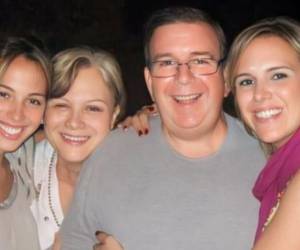 Edmundo González Urrutia está casado hace 51 años con Mercedes López.