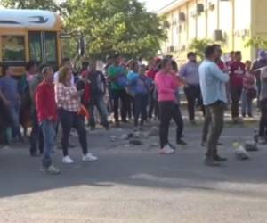 Los manifestantes llegaron desde diferentes municipios de El Paraíso para mostrar su inconformidad por las decisiones tomadas por el ministro Darío García.