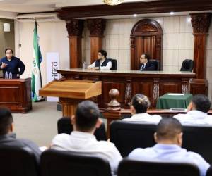 Conversatorio impartido por EL HERALDO Verifica el 17 de diciembre del 2025.