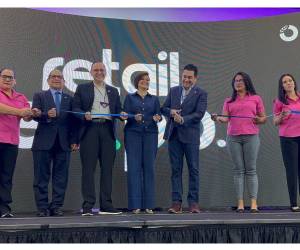 La inauguración de Retail Expo contó con la presencia de ejecutivos de Banco de Occidente, autoridades municipales, empresariales y por supuesto los organizadores.