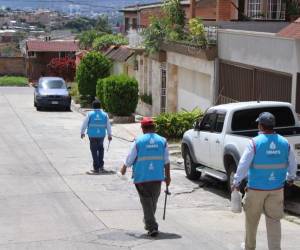 El personal de la UMAPS realiza constantes operativos en los barrios y colonias de la capital para realizar cortes del servicio y recuperar la mora de los abonados.