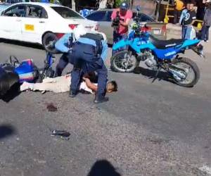 Los delincuentes fueron capturados enfrente del mercado Jacaleapa de Tegucigalpa.