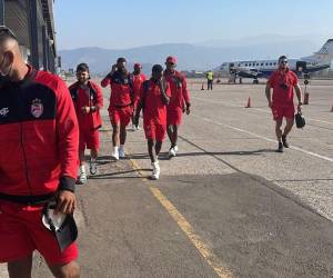 Los futbolistas de la Real Sociedad se trasladaron en avión hasta Choluteca.