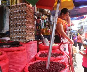 Con un costo mensual de 12,305.48 lempiras cerró la Canasta Básica de Alimentos de 30 productos en el 2023.