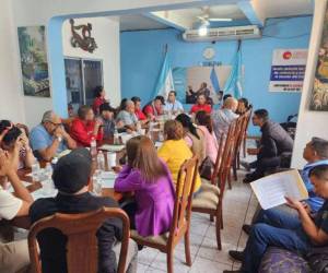 Directivos de los empleados públicos se reunieron con sindicalistas del área de la salud para abordar el tema del Hospital San Felipe.