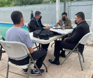 El fiscal Johel Zelaya se reunió con Fernando Suárez en la Dirección Nacional de Fuerzas Especiales.