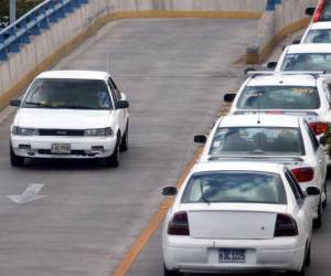 Los conductores de taxis serán certificados por la Secretaría de Seguridad de Honduras.