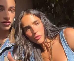 Los cibernautas arremetieron contra madre e hija.