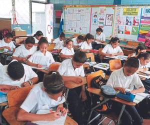 Una matrícula de dos millones buscará la Secretaría de Educación en 2023, implementando la merienda escolar y matrícula gratis.