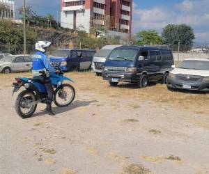 Las unidades que son decomisadas luego de las denuncias son llevadas a un predio en la colonia Godoy.