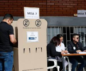 Las urnas en Colombia abrieron a las 8:00 hora local para una segunda vuelta.
