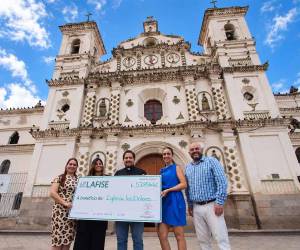 57,856.62 lempiras fueron donados a la Iglesia Los Dolores para restauración de sus instalaciones.