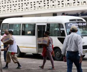 Más de 1,500 buses funcionan en el Distrito Central. Las autoridades intentarán modernizar el rubro.