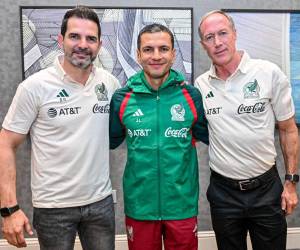 El cuerpo técnico de Jaime Lozano estará conformado por Ryota Nishimura y Antonio Clavero, como sus auxiliares.