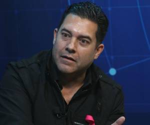 El candidato a alcalde del Distrito Central por el Partido Nacional, Juan Diego Zelaya, plantea reactivar el sistema de transporte público Trans 450, integrarlo con un circuito inteligente que incluiría un teleférico.