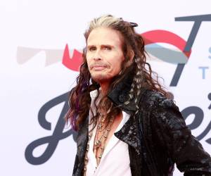Steven Victor Tallarico, más conocido en la industria de la música como Steven Tyler, es un cantante, compositor, músico y actor estadounidense, mundialmente conocido por ser el líder y vocalista de la banda de rock estadounidense Aerosmith