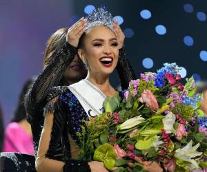 El evento se realiza el 18 de noviembre en San Salvador.