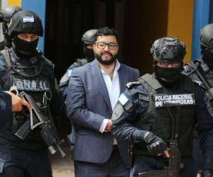 Este sábado el juez Marco Vallecillo, acusado de extorsión, conocerá la resolución del juez sobre si seguirá en prisión o si se defenderá en libertad.