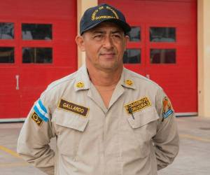 El Cuerpo de Bomberos de Honduras confirmó la muerte de Geovany Gallardo, bombero activo de la institución, quien perdió la vida la noche del miércoles -7 de enero- en un accidente de tránsito. Aquí los detalles:
