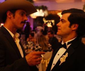 MGM+ apuesta por “The Westies”, una serie que combina la acción de “Narcos” con la estética de “Peaky Blinders”.