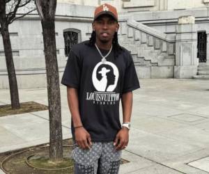 Alberth Elis está en recuperación en Francia luego de sufrir dura lesión.