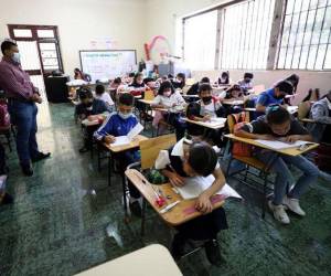 Ayer lunes -30 de octubre- también se suspendieron las clases en el departamento de Choluteca, por las fuertes lluvias que azotaban la región.