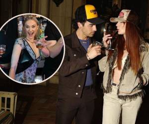 La pareja, que al parecer tiene un acuerdo prenupcial blindado, tiene una hija de tres años, Willa, y otra de un año, cuyo nombre no han revelado, pero que aparece como D.J. en la demanda de divorcio.