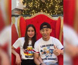 El proyecto de construir mil escuelas en Honduras, impulsado por el japonés Shin Fujiyama, sigue creciendo, al igual que su amor por el país, pero muchos se preguntan qué pasó con su noviazgo con la joven hondureña Yeimi Licona, el cual trascendió hace algunos meses, es por eso que a continuación te contamos qué sucedió.