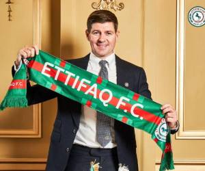 Steven Gerrard, de 43 años, es el último nombre del mundo del fútbol que se ha unido al fútbol saudit