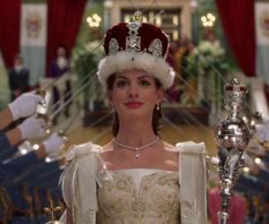 Hasta el momento Anne Hathaway aún no ha confirmado su participación en el film.