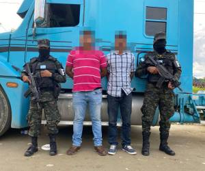 PMOP captura a dos hondureños por robo de ganado.