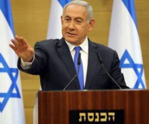 Netanyahu anunció el nombramiento del exministro de Inteligencia Eli Cohen como jefe de la diplomacia.
