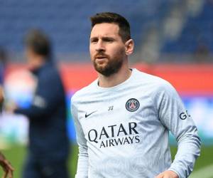 Lionel Messi definirá su futuro hasta concluir la temporada en Francia, según confirmó su padre.